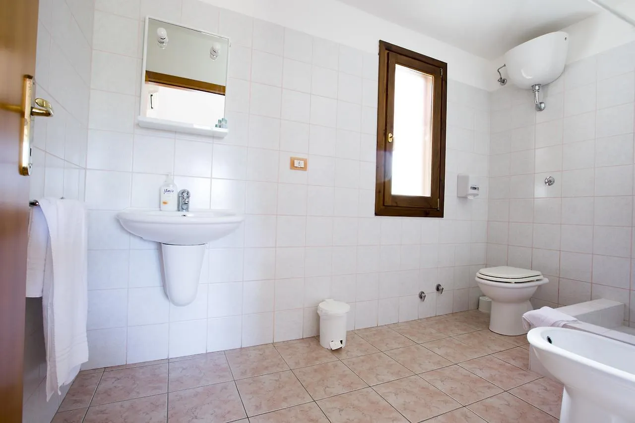 La Corte Degli Ulivi Cardedu Hotel