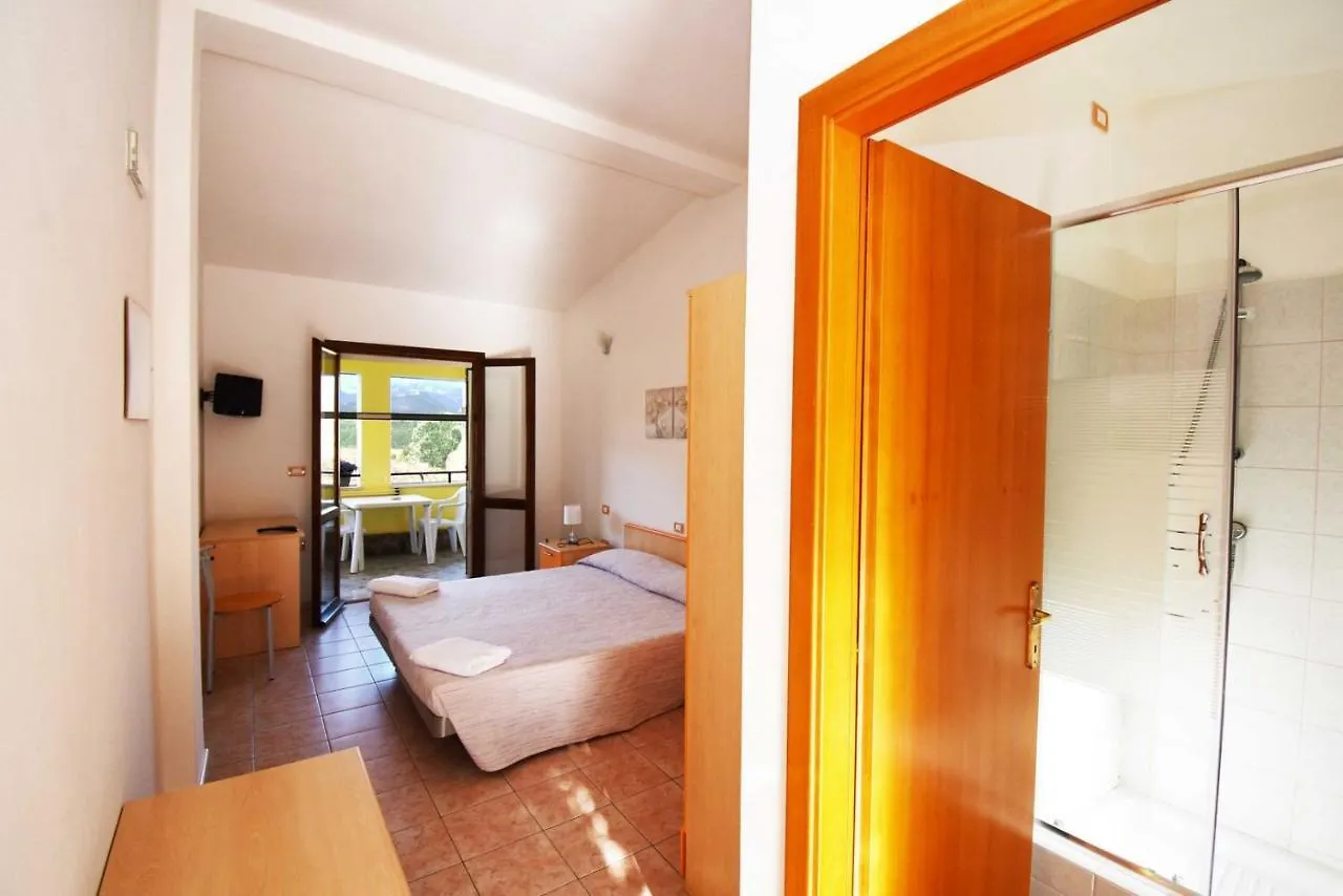 La Corte Degli Ulivi Cardedu 3*,