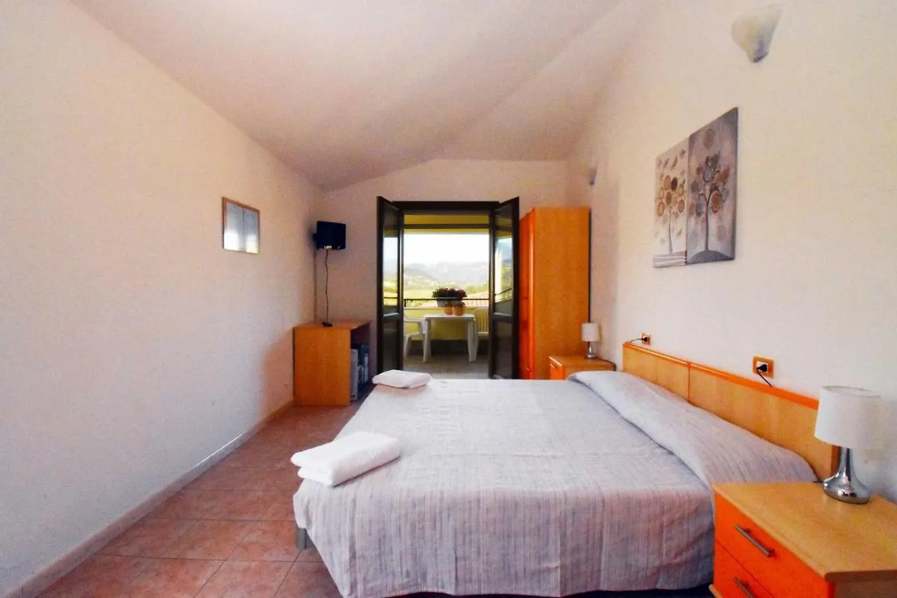 La Corte Degli Ulivi Cardedu 3*,