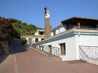 La Corte Degli Ulivi Cardedu 3*,  İtalya