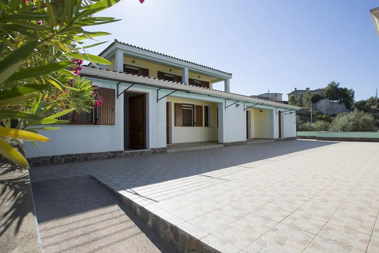 La Corte Degli Ulivi Cardedu Otel