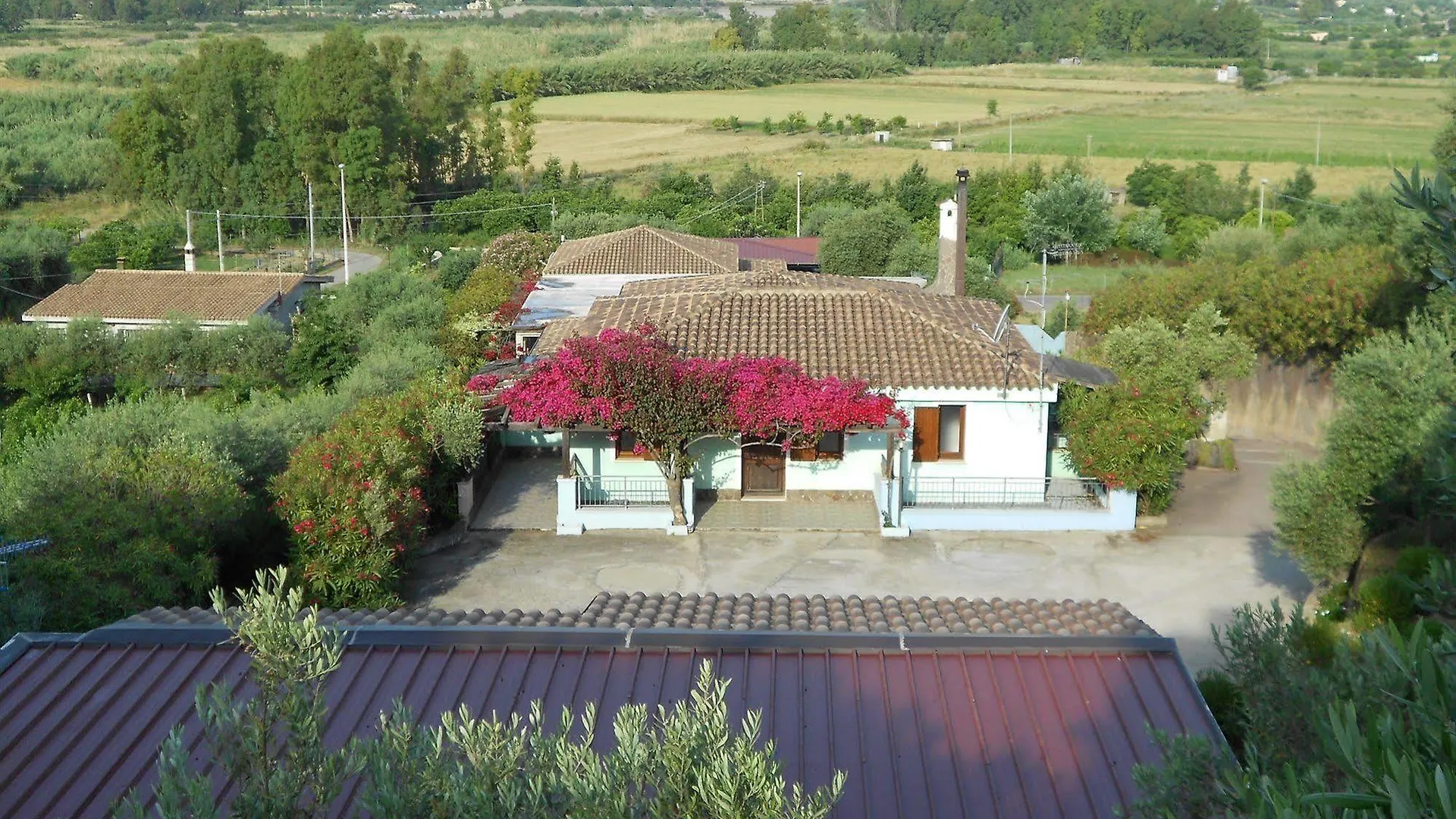 Otel La Corte Degli Ulivi Cardedu